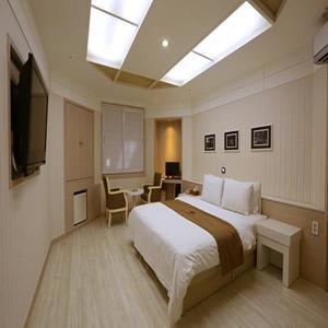 Bucheon Hotel Exterior photo